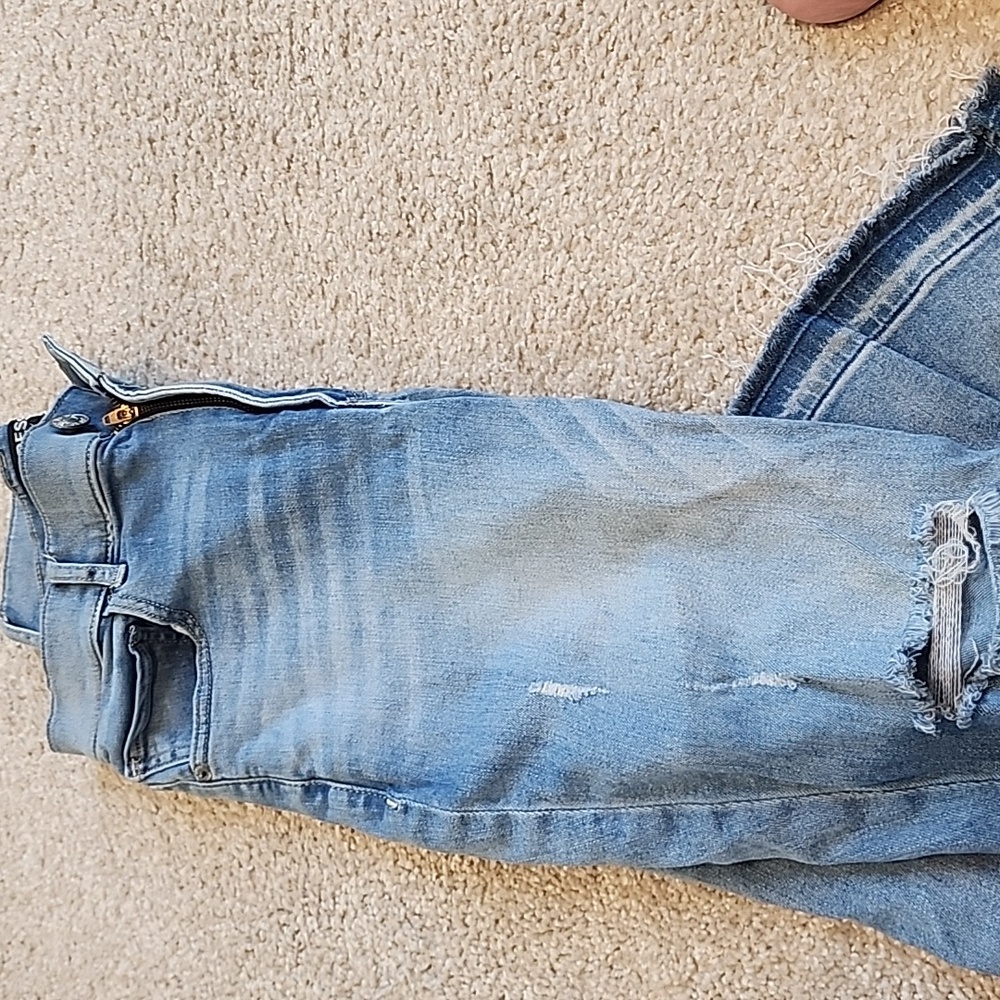 EXPRESS ultimate stretch cropped high waist blue jeans size 4